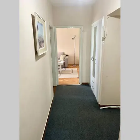 Cute, Spacious In The Heart Of The Old Town *