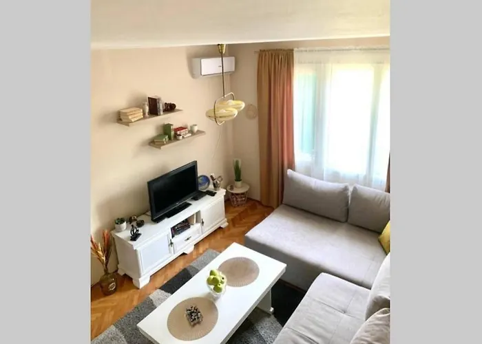 Cute, Spacious In The Heart Of The Old Town Apartman *