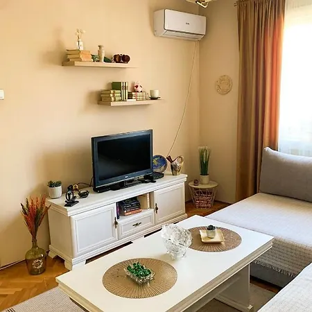 Cute, Spacious In The Heart Of The Old Town