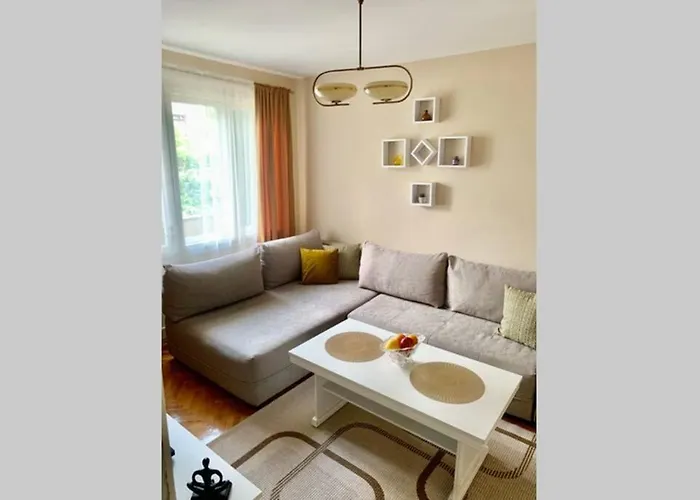 Cute, Spacious In The Heart Of The Old Town