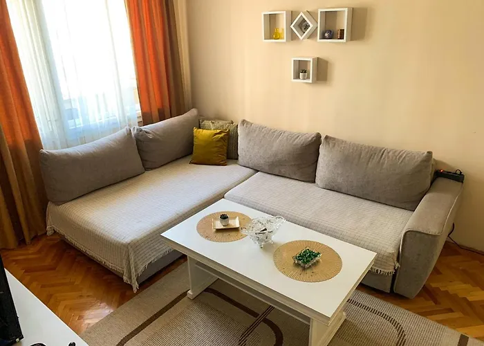 Cute, Spacious In The Heart Of The Old Town * Podgoriçe